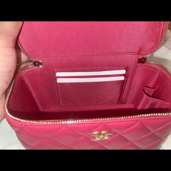 Chanel Vanity Top handle - Picture 16 of 16